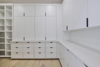 BELOW COST. HUGE REDUCTION. PRICED TO SELL. MOTIVATED SELLER