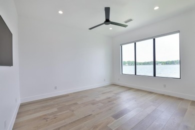 BELOW COST. HUGE REDUCTION. PRICED TO SELL. MOTIVATED SELLER