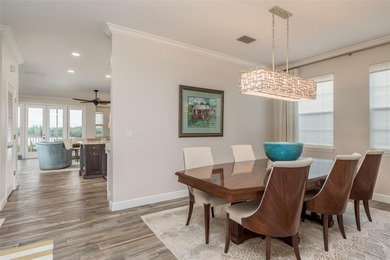 One or more photo(s) has been virtually staged. Well below