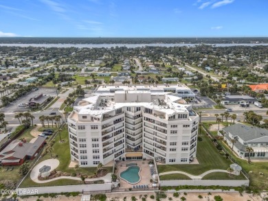 DIRECT OCEANFRONT - Enjoy your waterfront lifestyle in this