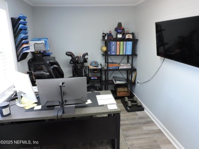 Great Commercial property high traffic Dunn Avepletely remodeled