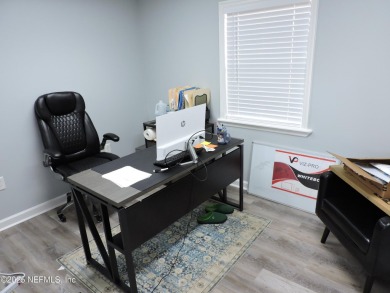 Great Commercial property high traffic Dunn Avepletely remodeled