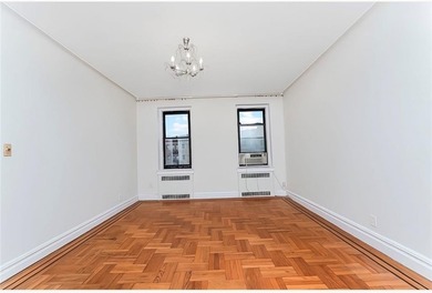 Brighton Beach-Spacious 1BR Co-op on a High Floor
Welcome to