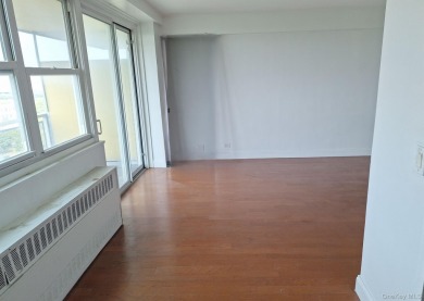 Lafayette Estates is a large cooperative community located in