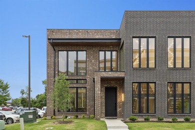 Builder is offering a $20,000 credit to the buyer for any