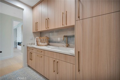 Located in the highly coveted Poet's Section of Manhattan Beach