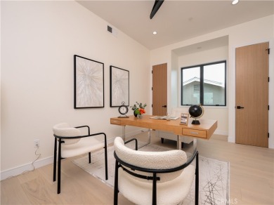 Located in the highly coveted Poet's Section of Manhattan Beach