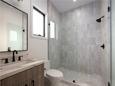 Located in the highly coveted Poet's Section of Manhattan Beach