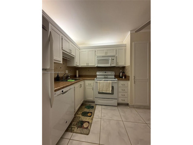 Welcome to Castle Gardens Building 11 -- a peaceful 55+