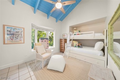 Serene Gulf-Front Vistas in Prestigious Gulf Ridge: Enjoy