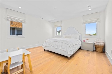 THIS ONE-OF-A-KIND ST. LEONARD'S TRACT NEW CONSTRUCTION HAS IT