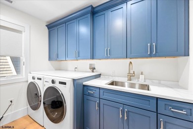 THIS ONE-OF-A-KIND ST. LEONARD'S TRACT NEW CONSTRUCTION HAS IT