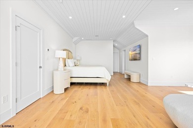 THIS ONE-OF-A-KIND ST. LEONARD'S TRACT NEW CONSTRUCTION HAS IT