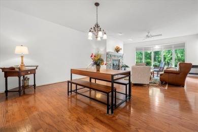 Charming Lakeview Condo in Amenity-Rich Keowee Key! Welcome to