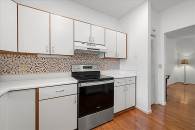 Charming Lakeview Condo in Amenity-Rich Keowee Key! Welcome to