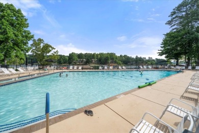 Charming Lakeview Condo in Amenity-Rich Keowee Key! Welcome to