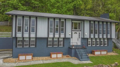 Turn-Key Lakefront Living on Ft. Loudoun Lake! Experience the