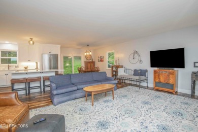 Turn-Key Lakefront Living on Ft. Loudoun Lake! Experience the