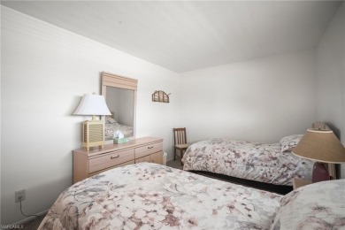 This Beautiful 2 bedroom 2 Bath condo is offered TURNKEY, just