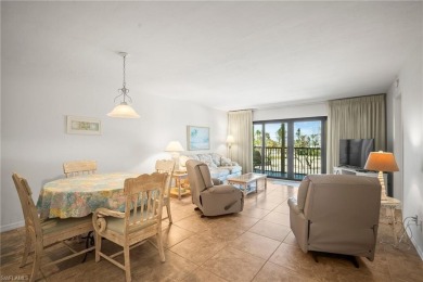 This Beautiful 2 bedroom 2 Bath condo is offered TURNKEY, just