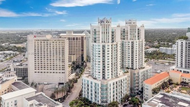 Modern Loft-Style Corner Residence
This one-of-a-kind home