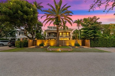 Luxury townhome in Victoria Park on one of its most beautiful