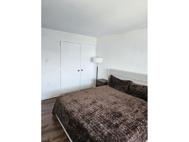 Welcome To Landmark Towers, this Beautifully renovated 1-bedroom