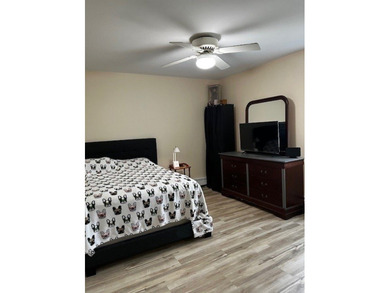 Welcome to this Top Floor Corner End Unit (No neighbors on