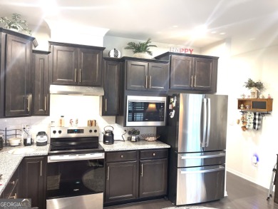 Gorgeous breathtaking scenery from your cozy covered back patio