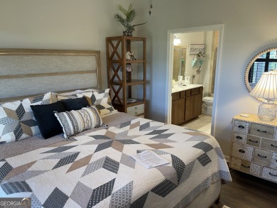 Gorgeous breathtaking scenery from your cozy covered back patio