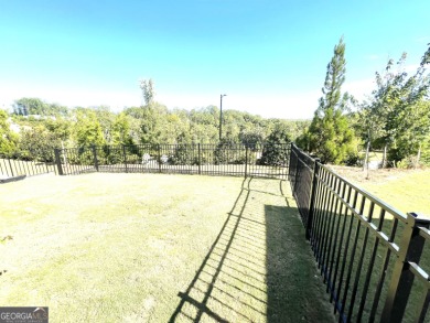 Gorgeous breathtaking scenery from your cozy covered back patio