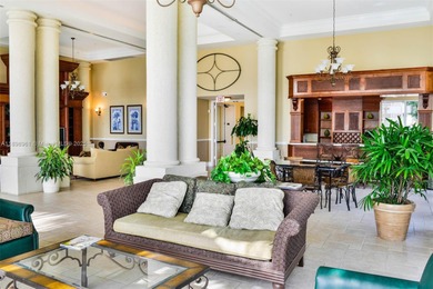 Welcome to this cozy, well maintained condo in the intercoastal