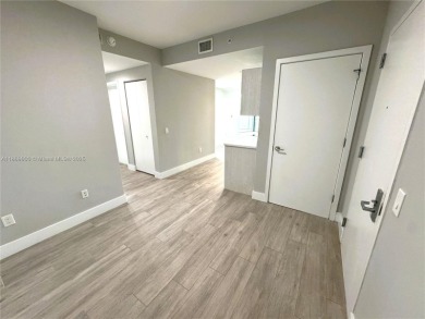 Located in the desirable Edgewater. Floor plan unique 3 bedrooms