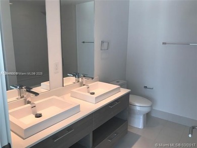 Modern & stylish 2 Bed | 2 Bath at SLS Brickell! Elegant