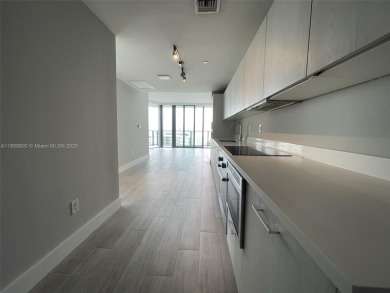 Located in the desirable Edgewater. Floor plan unique 3 bedrooms