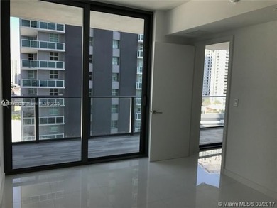 Modern & stylish 2 Bed | 2 Bath at SLS Brickell! Elegant