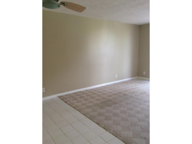 INVESTOR-FRIENDLY OPPORTUNITY! Bright and spacious 1-bedroom