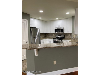 Beautiful 1 bedroom w/den that has been renovated featuring