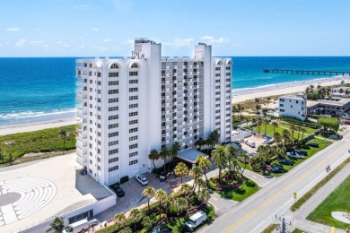 This direct oceanfront unit offers an unparalleled coastal