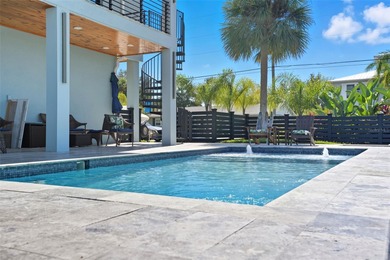 ** THIS ONE HAS IS ALL!!**  Direct Gulf Access + almost BRAND