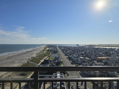 **Open House Sunday 10/26 10am - 12pm** Welcome to *9600*