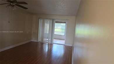 Come see this beautiful and spacious , 1bedroom, 1 bath,  1st