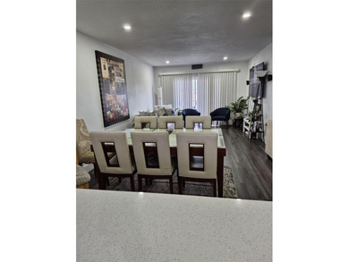 AMAIZING 2/1 APARTMENT WITH A BALCONY CENTRALLY LOCATED. BRAND