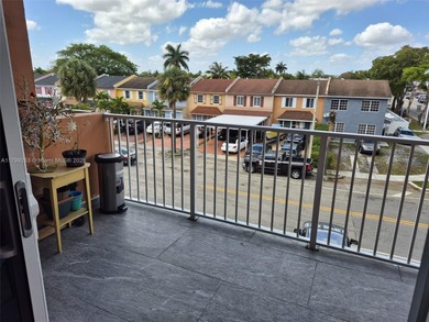 AMAIZING 2/1 APARTMENT WITH A BALCONY CENTRALLY LOCATED. BRAND