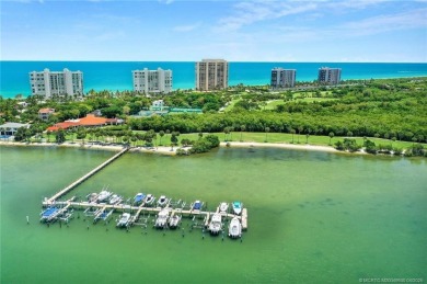 Direct oceanfront at the Regency on spectacular Hutchinson