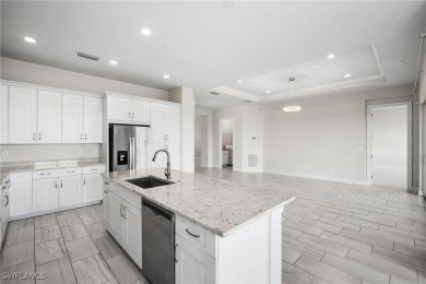 Stunning Coach Home in Azure at Hacienda Lakes!

Welcome to