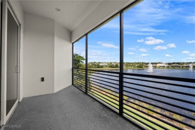 Stunning Coach Home in Azure at Hacienda Lakes!

Welcome to