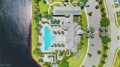 Stunning Coach Home in Azure at Hacienda Lakes!

Welcome to