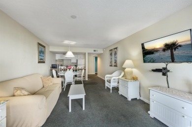 This top-floor (4th floor) 1-bedroom, 1-bathroom condo with