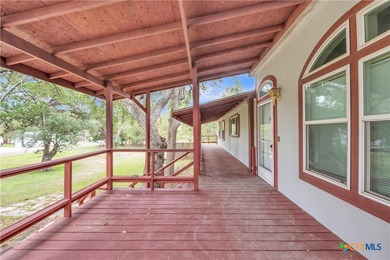 5225 Breaker Circle In The Lakeaire Community Features: 4